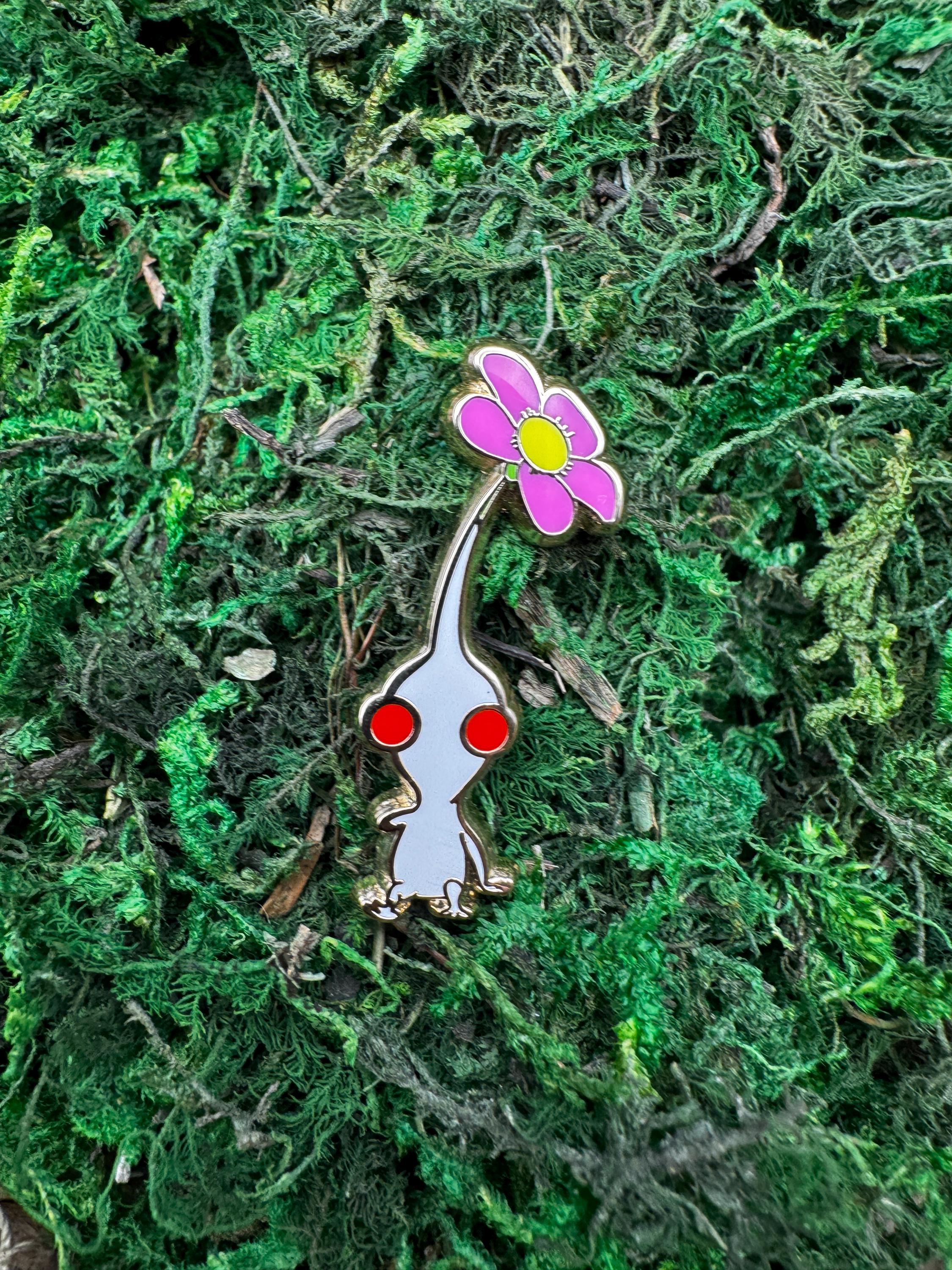 White Pikmin Enamel Pin - 1.25"