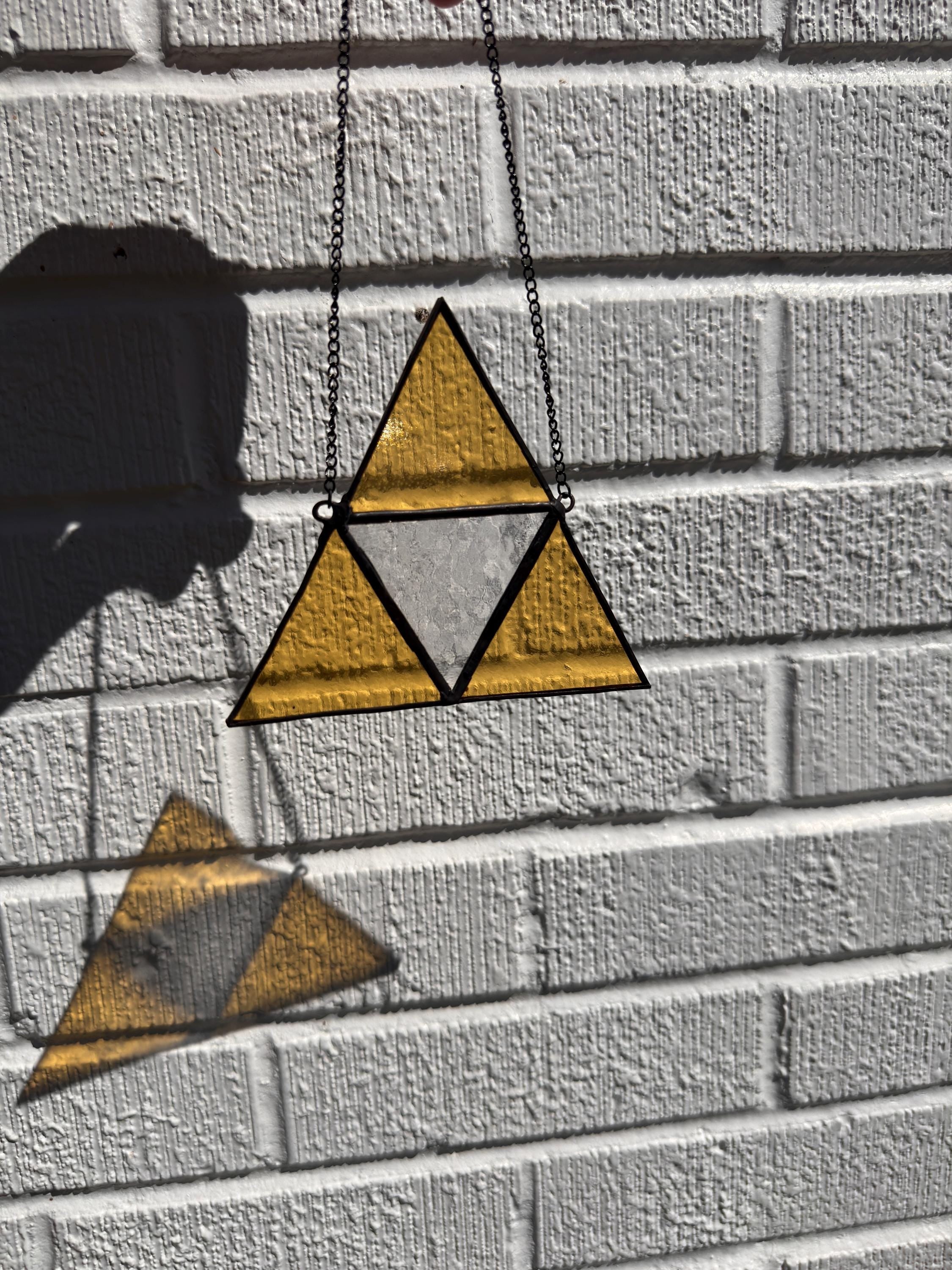 Zelda Triforce Small Stained Glass Window Suncatcher – Zelda (5 Inch)