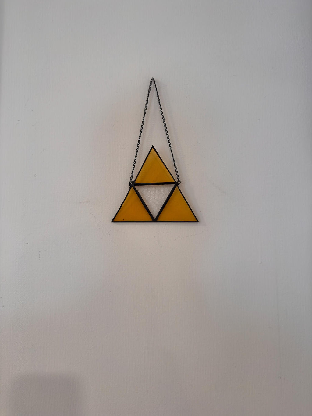 Zelda Triforce Small Stained Glass Window Suncatcher – Zelda (5 Inch)