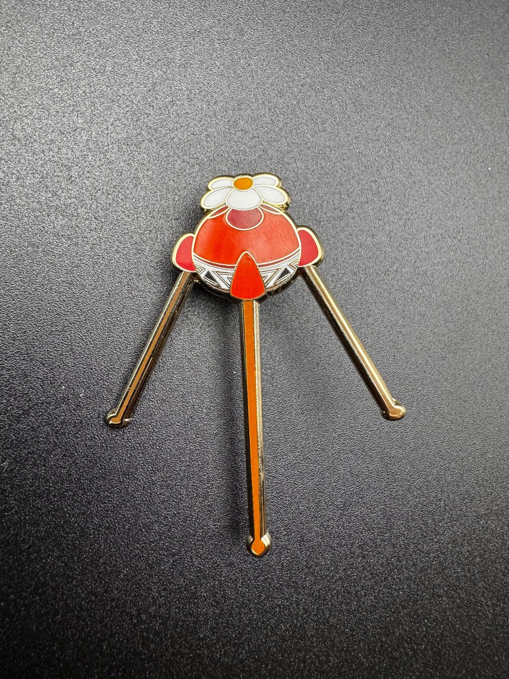Red Pikmin Onion Enamel Pin - 2" (Final Run)
